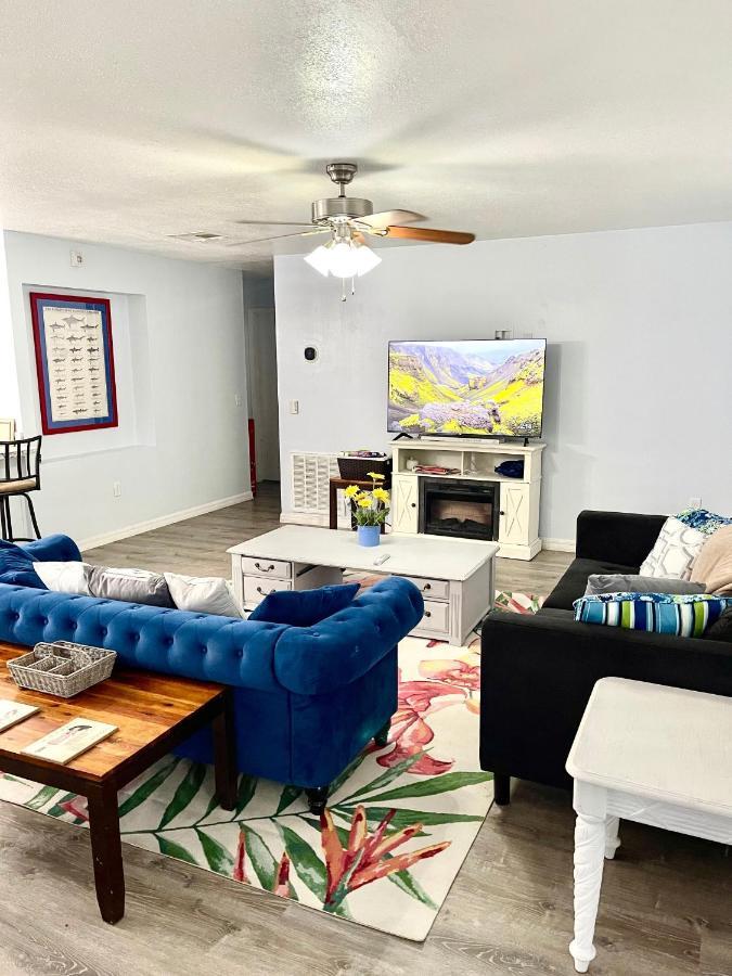 A Cozy Space Coast Retreat Titusville Bagian luar foto