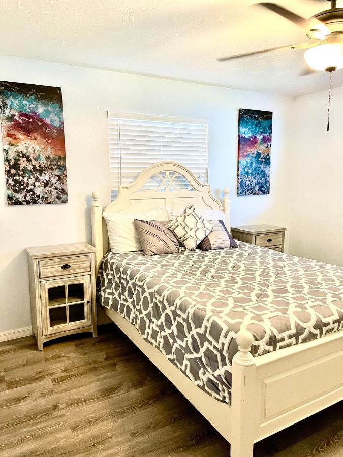 A Cozy Space Coast Retreat Titusville Bagian luar foto